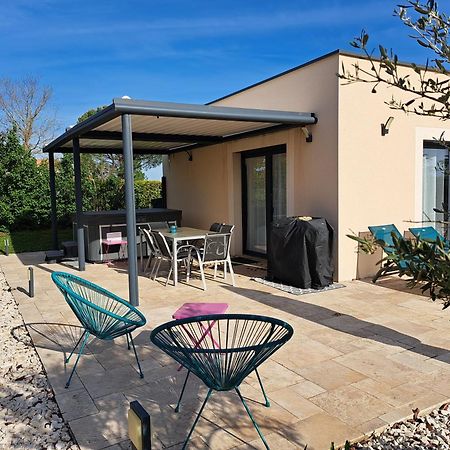 Villa Drome Jacuzzi La Maison D'A Cote Chatuzange-le-Goubet Exteriör bild